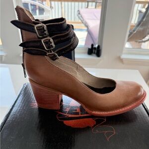 Freebird Brown and Black Chunky Heel Pumps